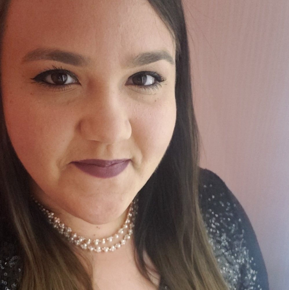 Meet your Posher, Kayla